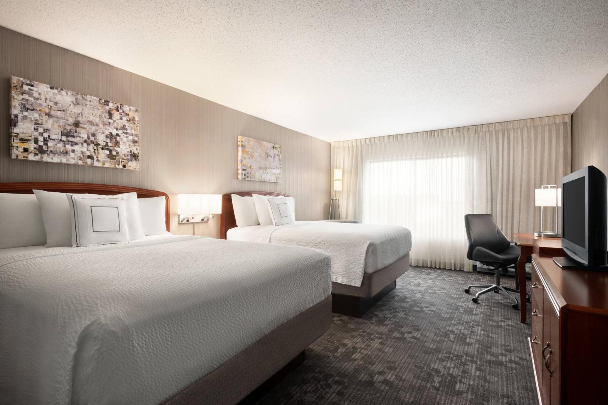 Courtyard Chicago Bloomingdale Ξενοδοχείο Εξωτερικό φωτογραφία
