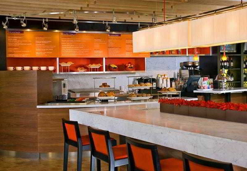 Courtyard Chicago Bloomingdale Ξενοδοχείο Εξωτερικό φωτογραφία